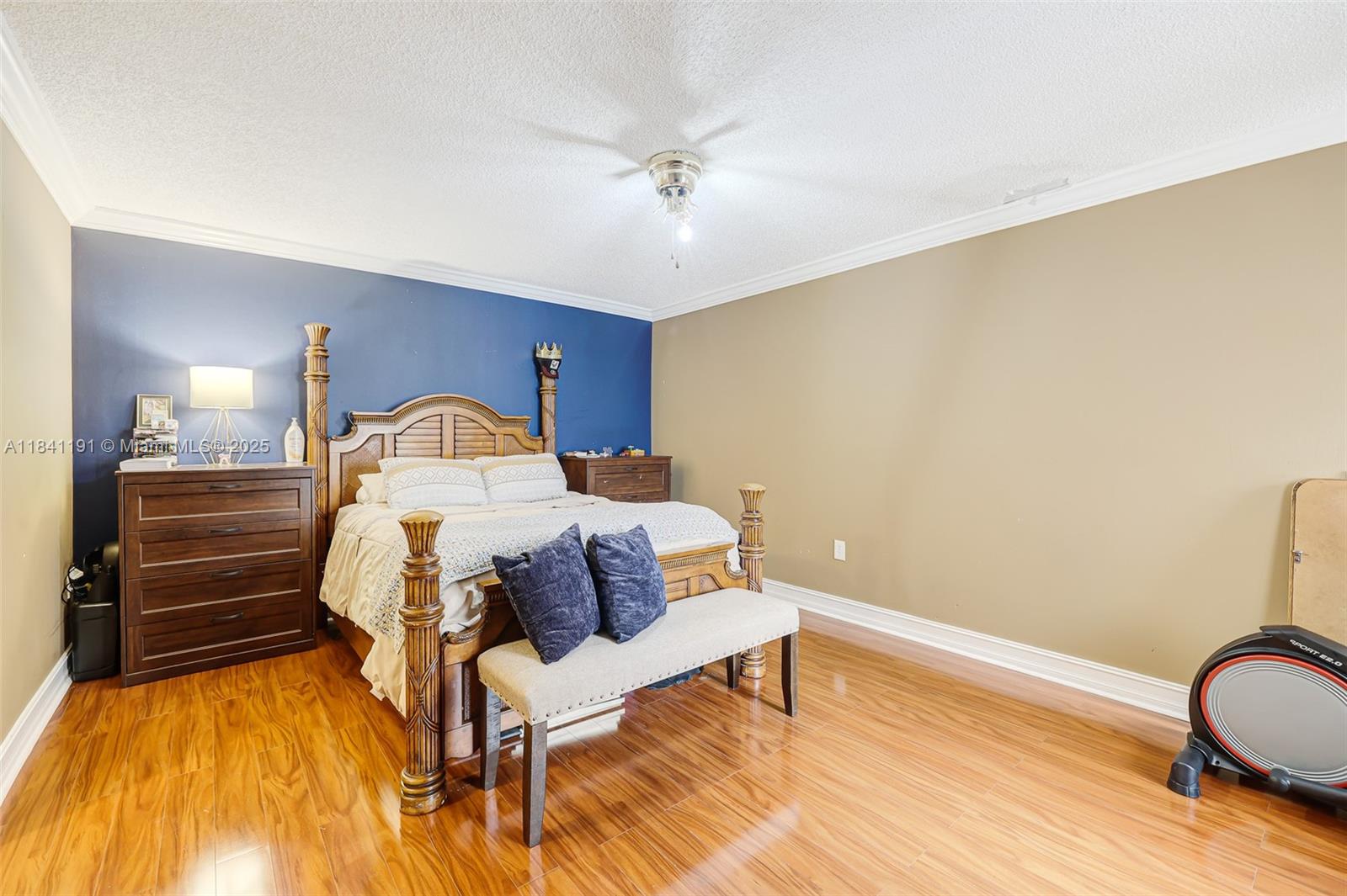 LAKE & TENNIS VILLAS PH 1 - Residential