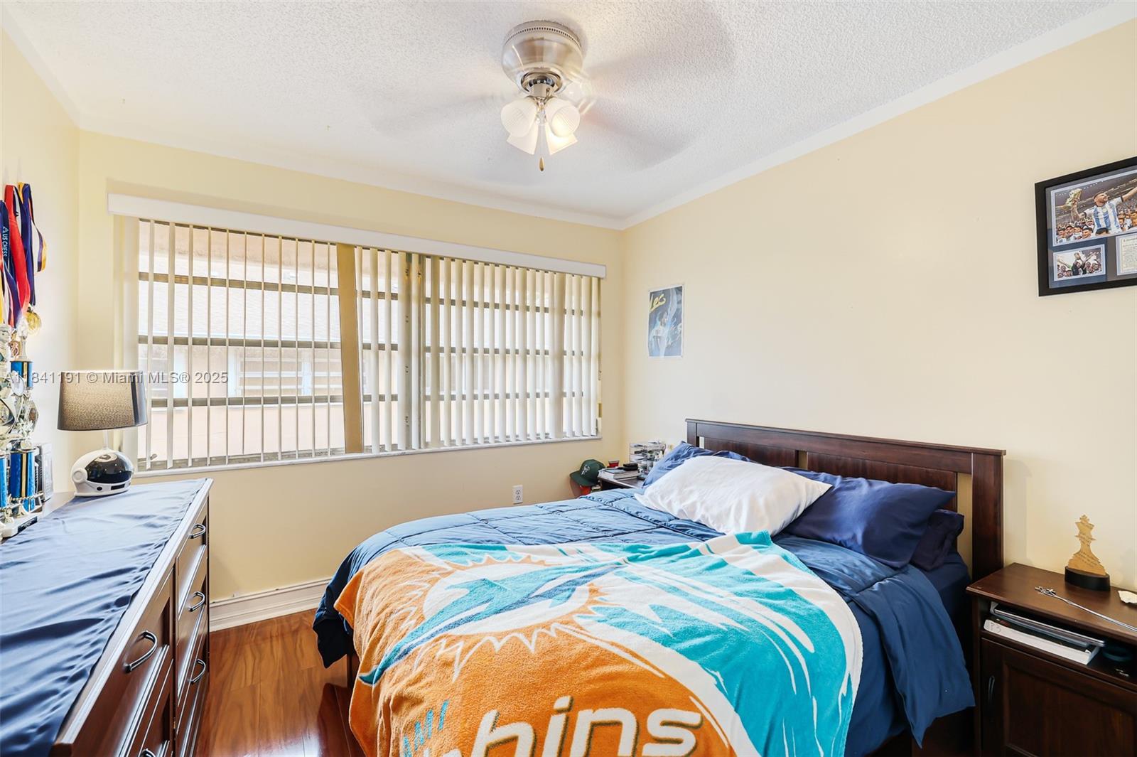 LAKE & TENNIS VILLAS PH 1 - Residential