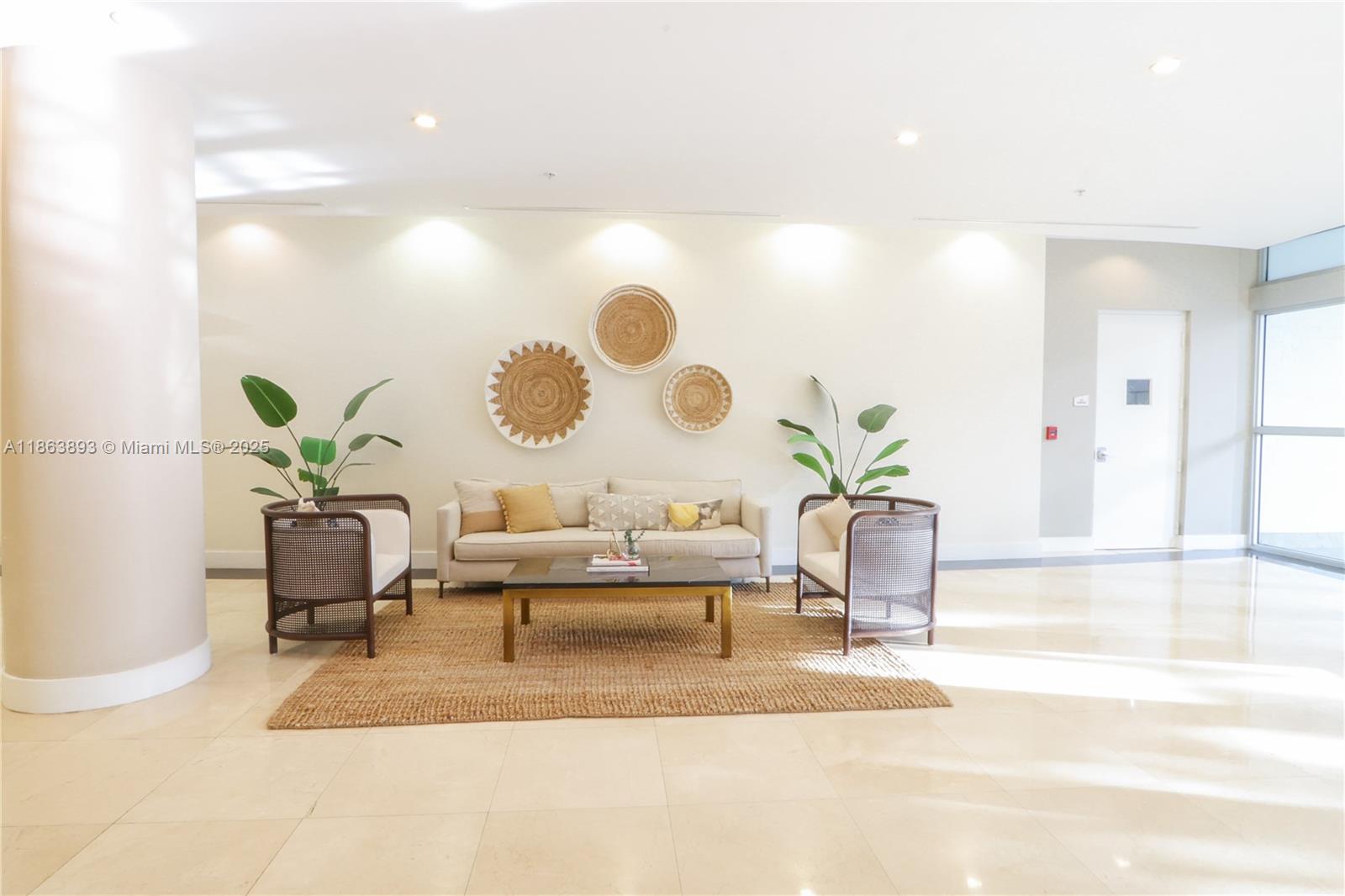 EDGEWATER LOFTS CONDO - Residential Lease