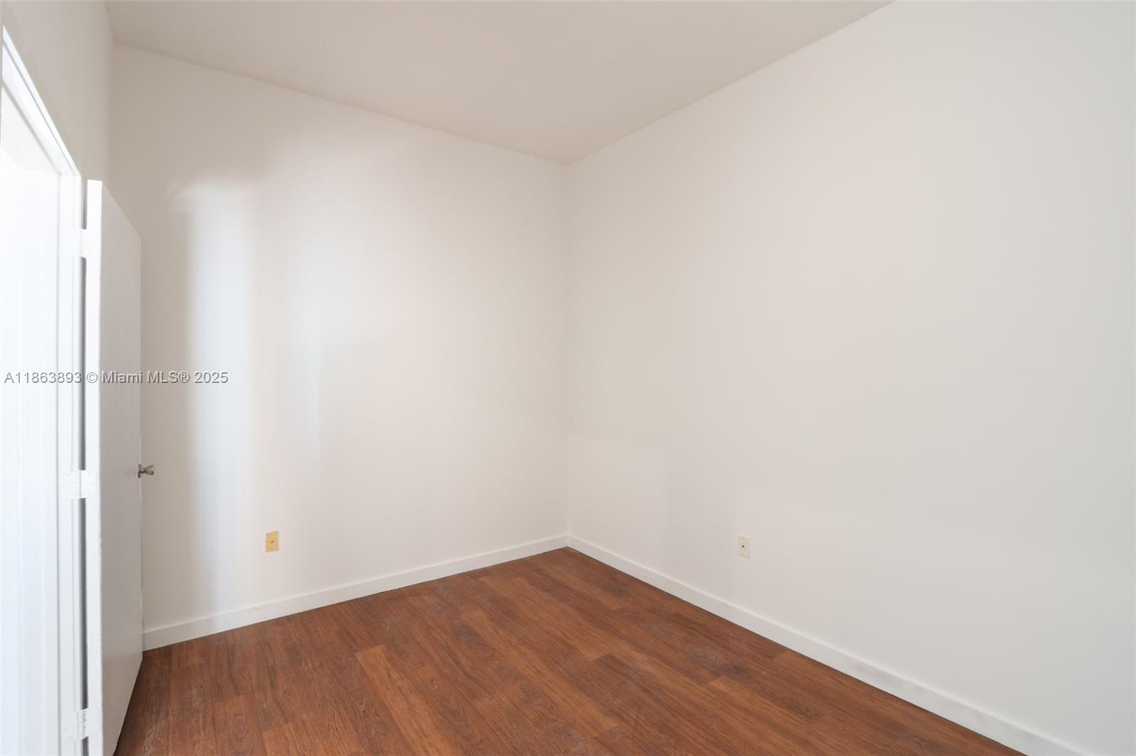 EDGEWATER LOFTS CONDO - Residential Lease