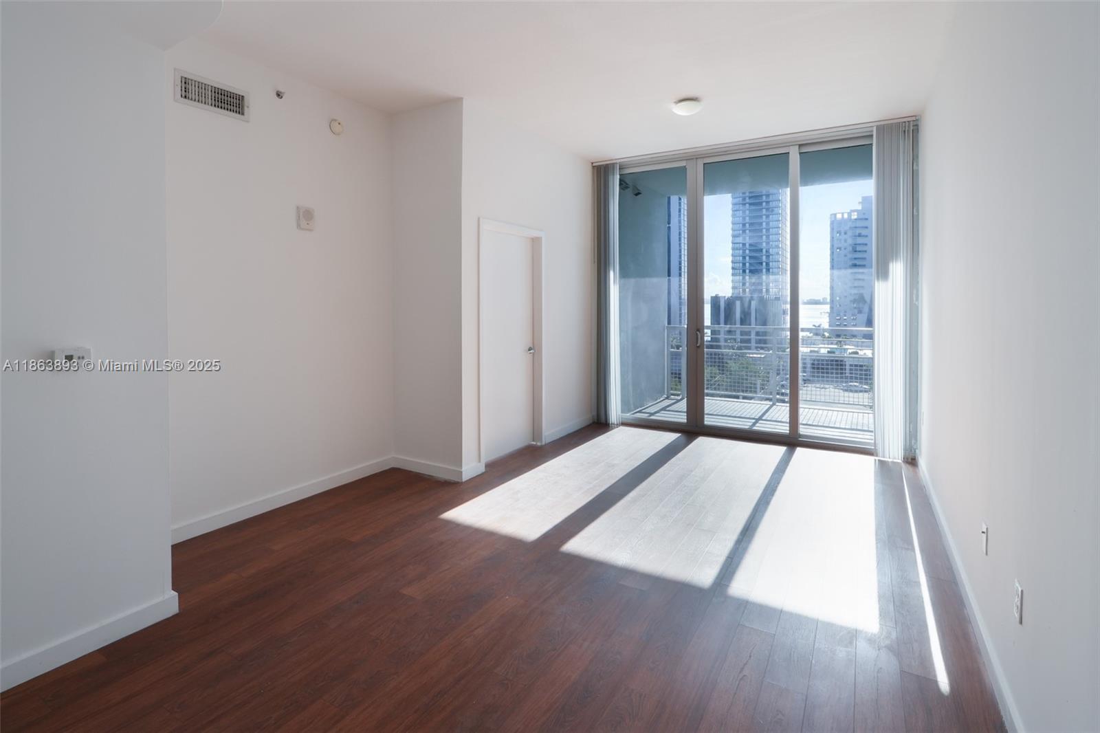 EDGEWATER LOFTS CONDO - Residential Lease