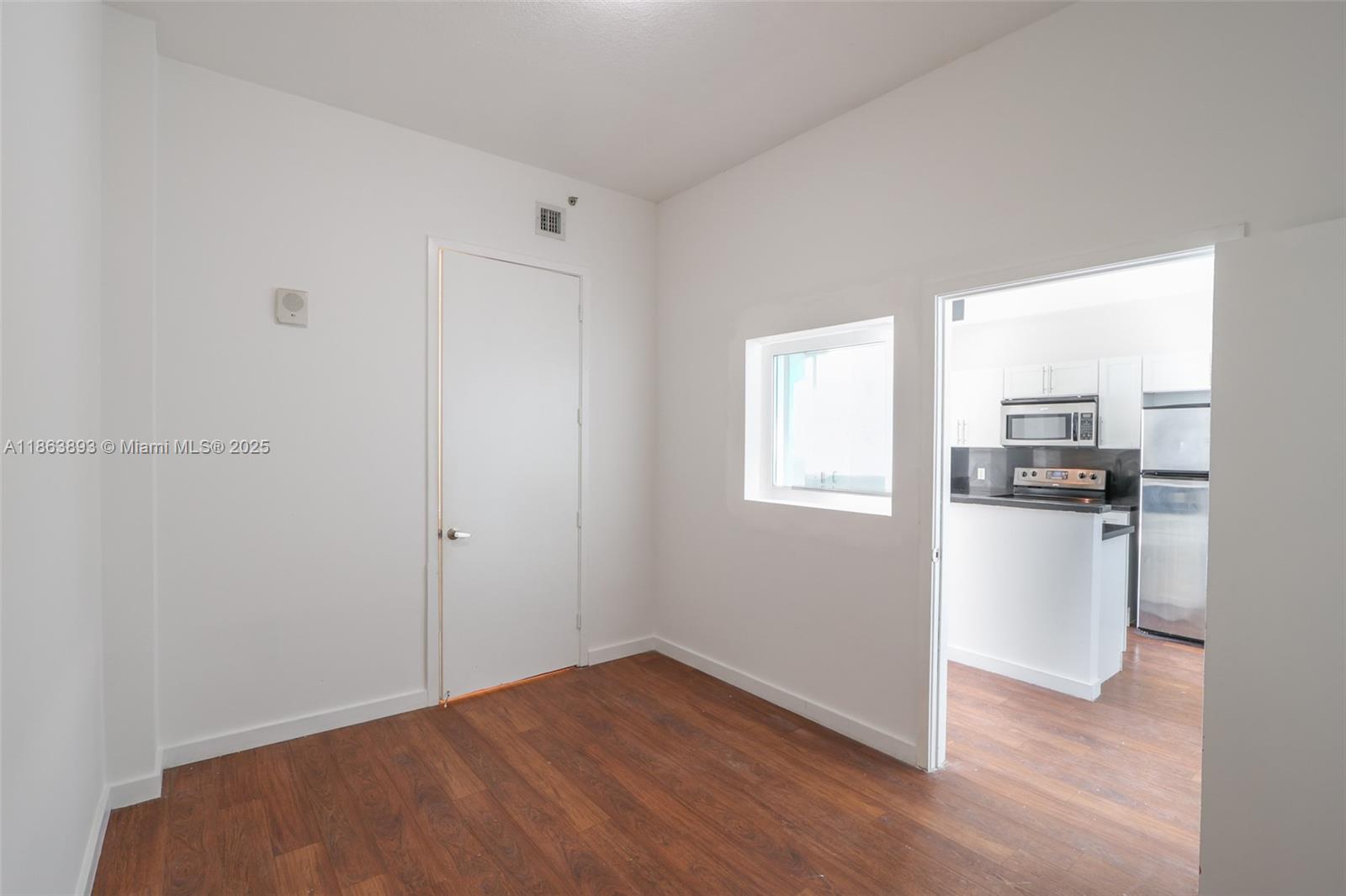 EDGEWATER LOFTS CONDO - Residential Lease