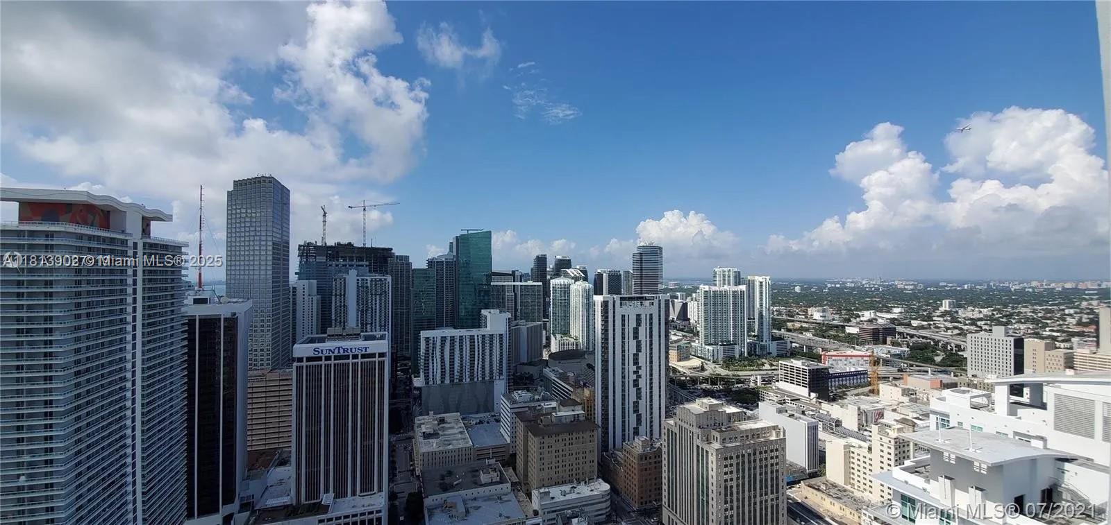 VIZCAYNE SOUTH CONDO - Residential Lease