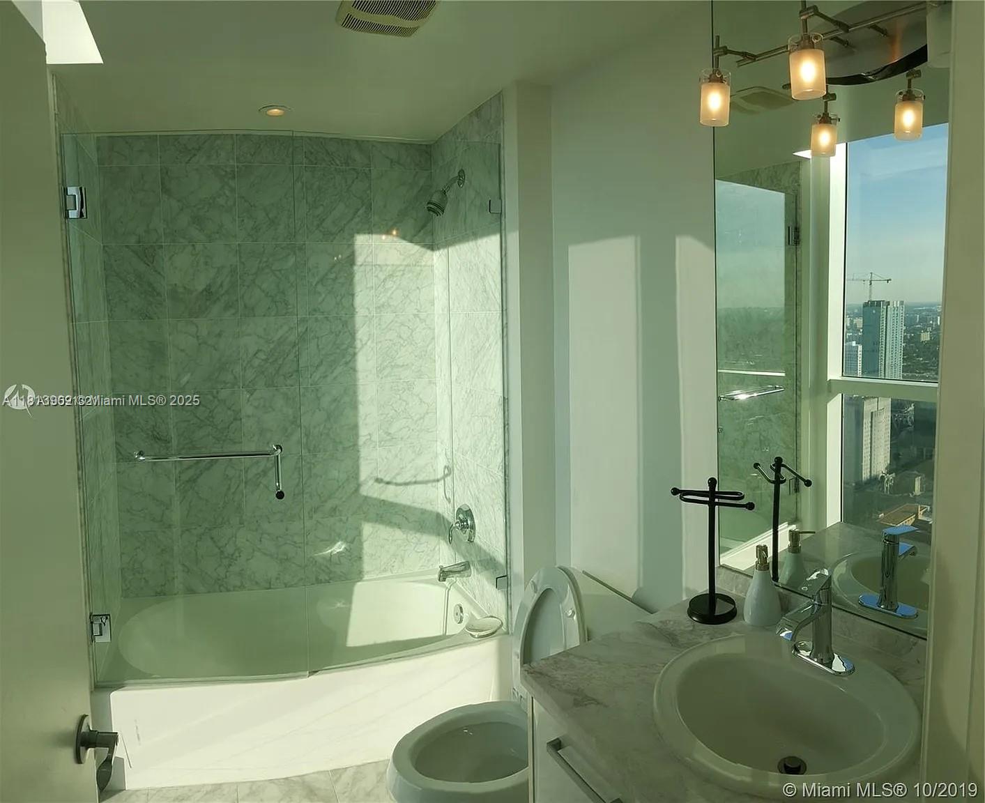 VIZCAYNE SOUTH CONDO - Residential Lease