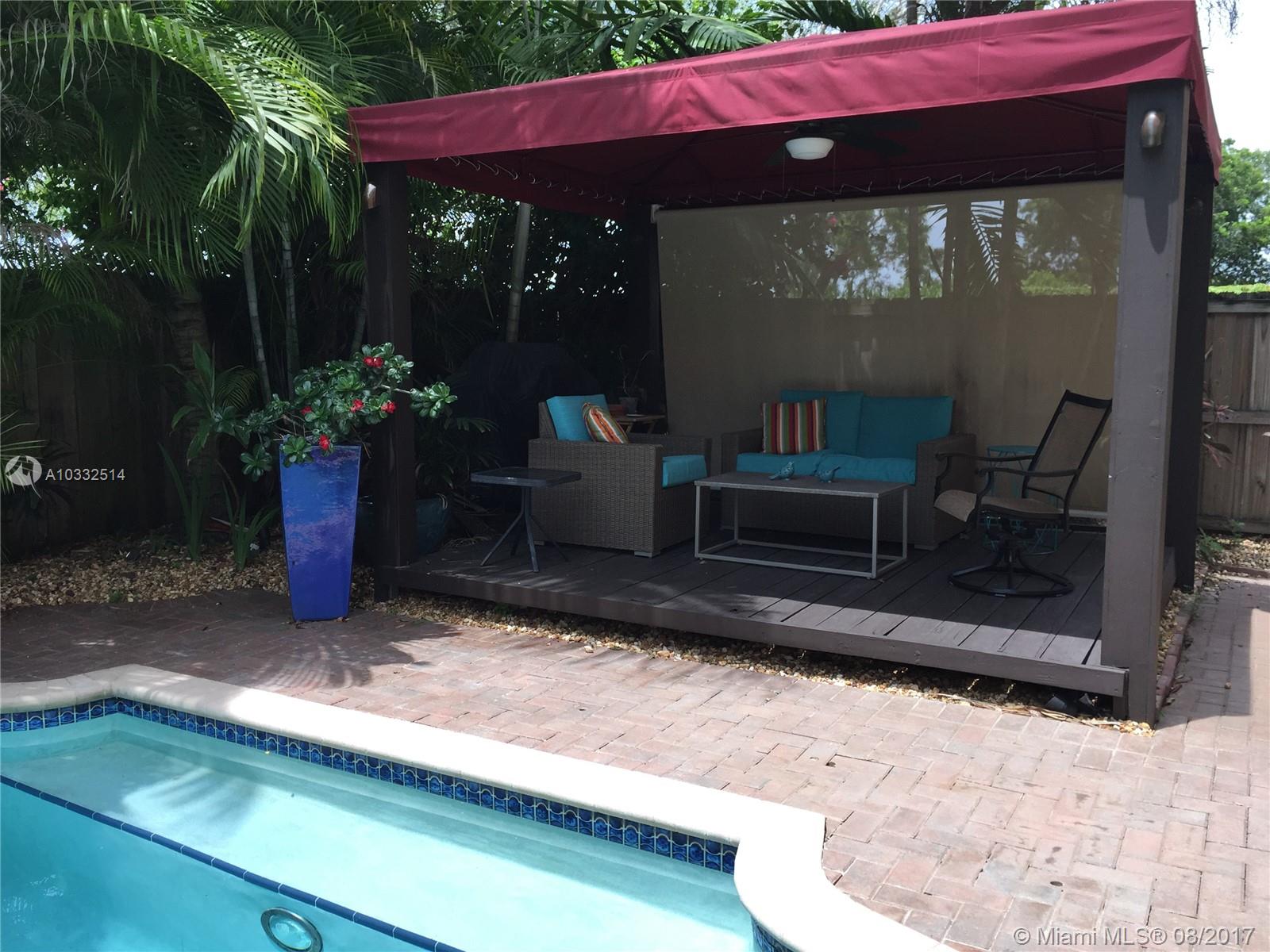 KENDALL BREEZE SOUTH - Residential Lease