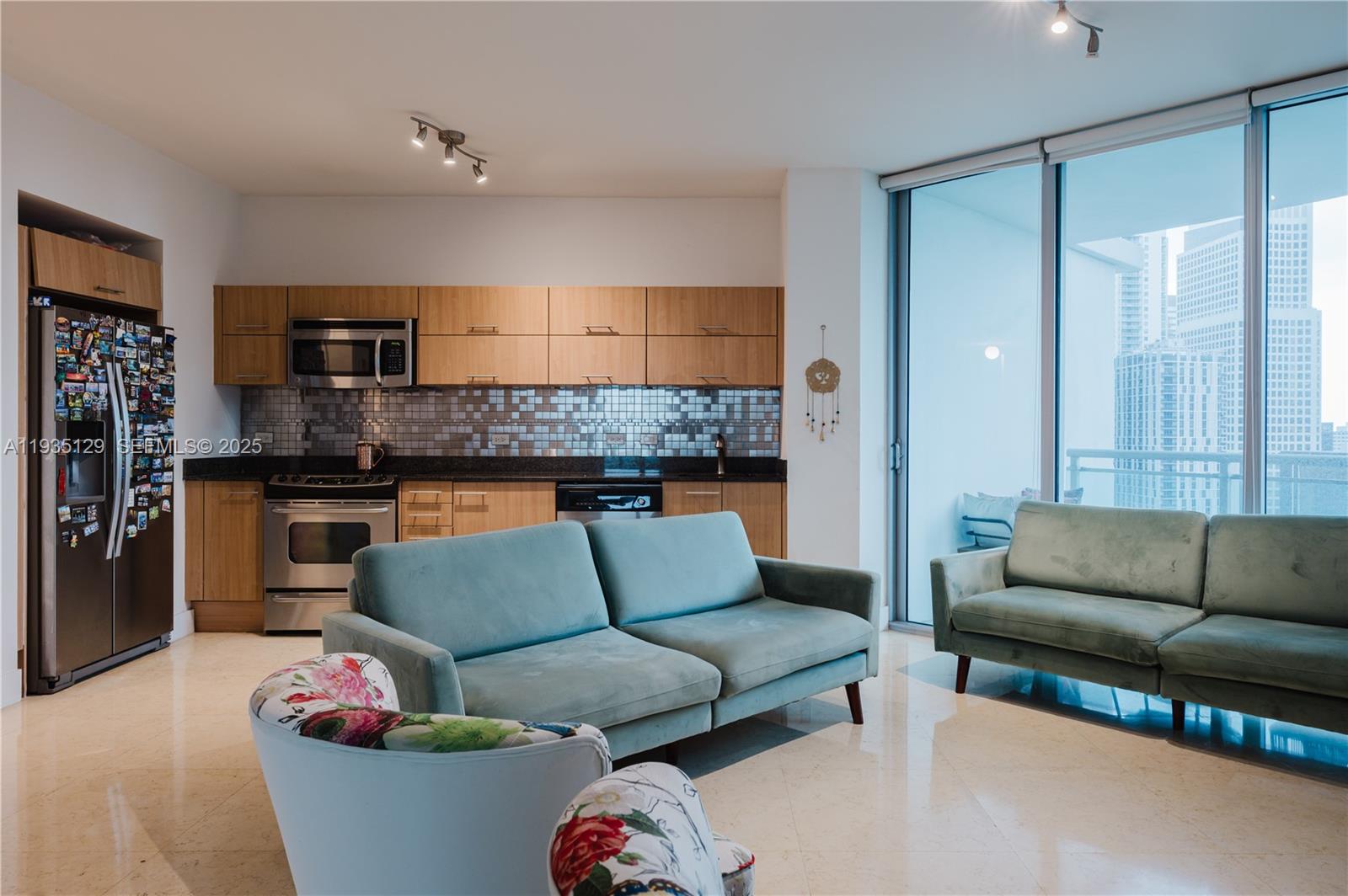 350 S Miami Ave 1814