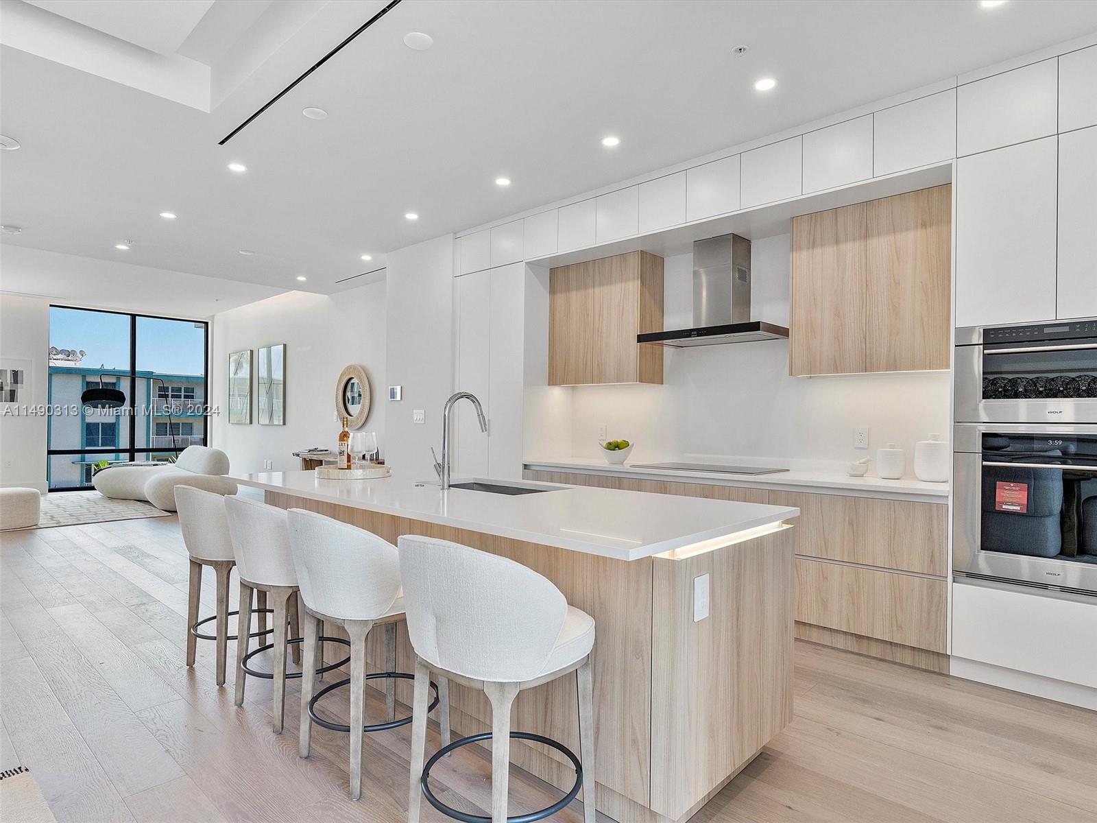 EASTERN SHORES - Residential