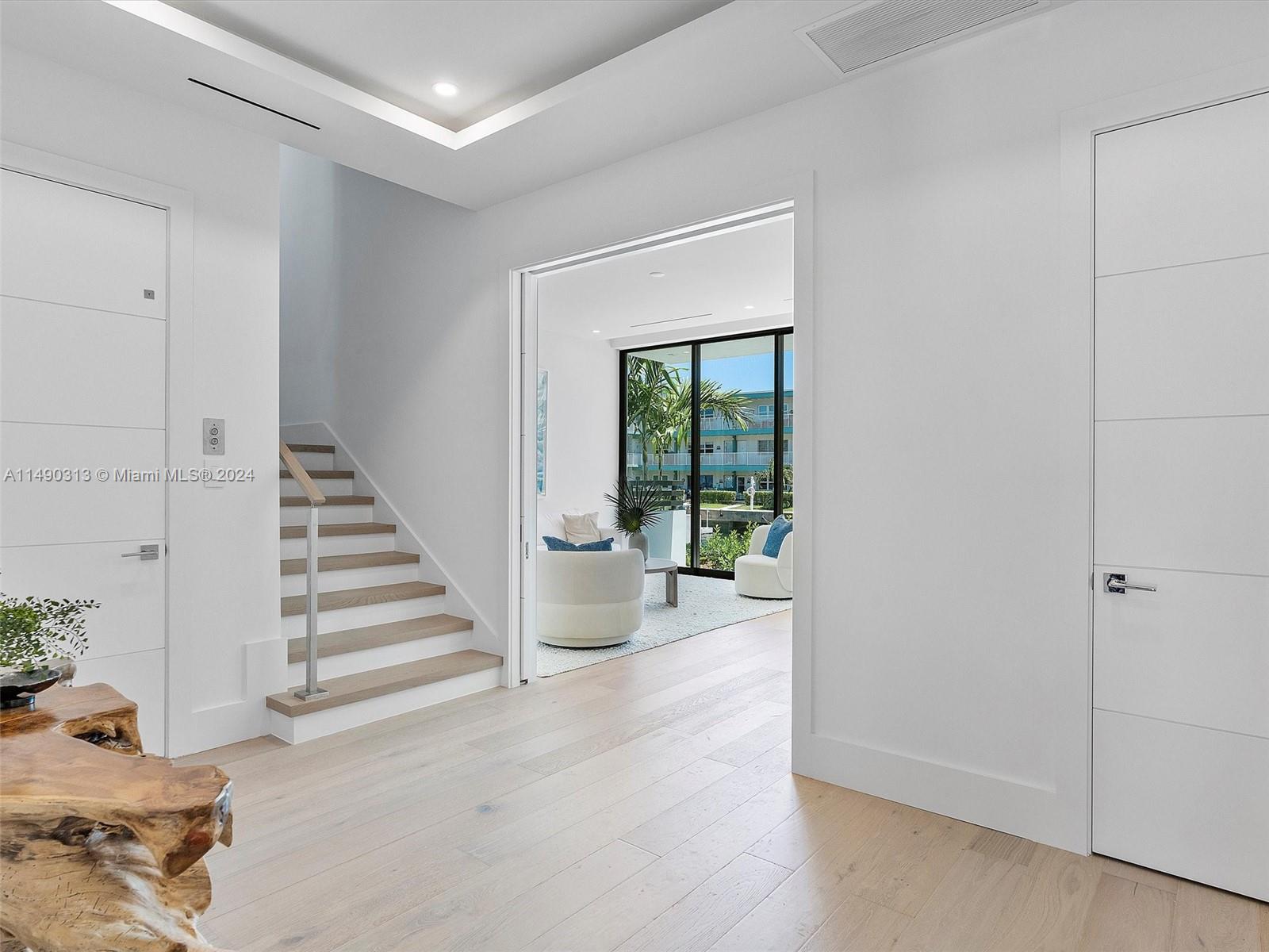 EASTERN SHORES - Residential