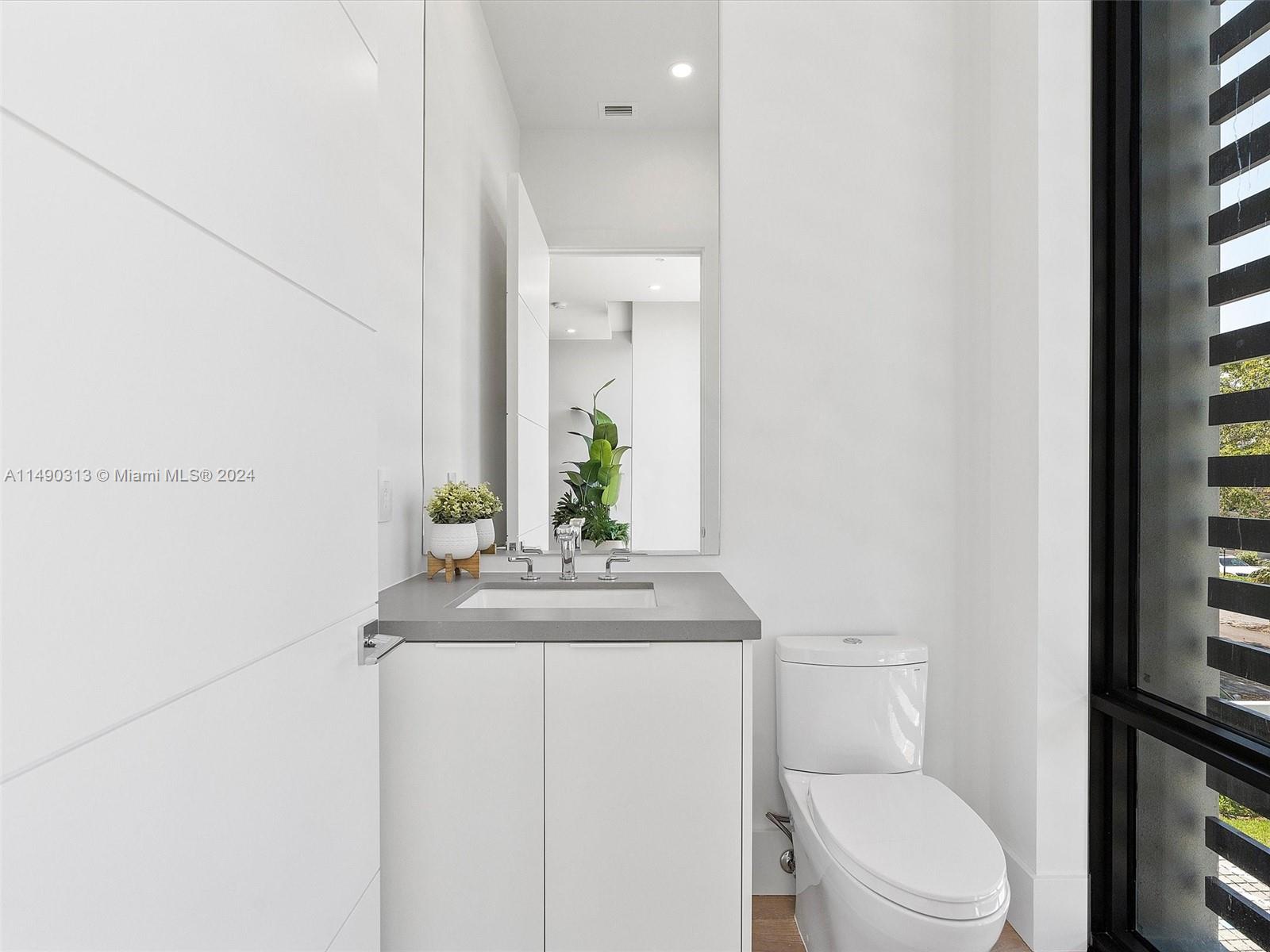 EASTERN SHORES - Residential