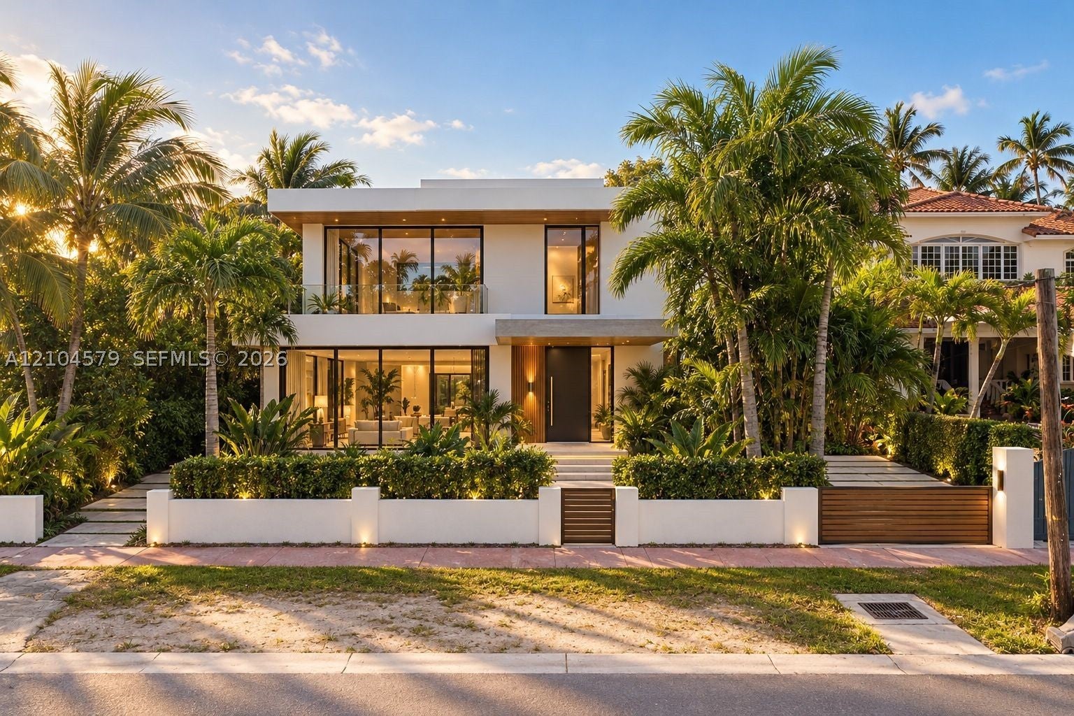 View photos, virtual tours, details... 3746 Chase Ave
