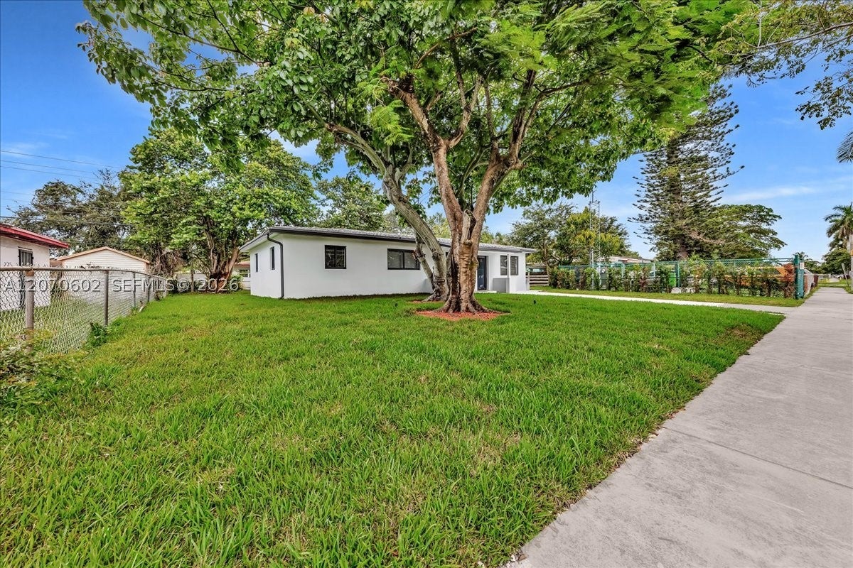 2910 NW 175th St