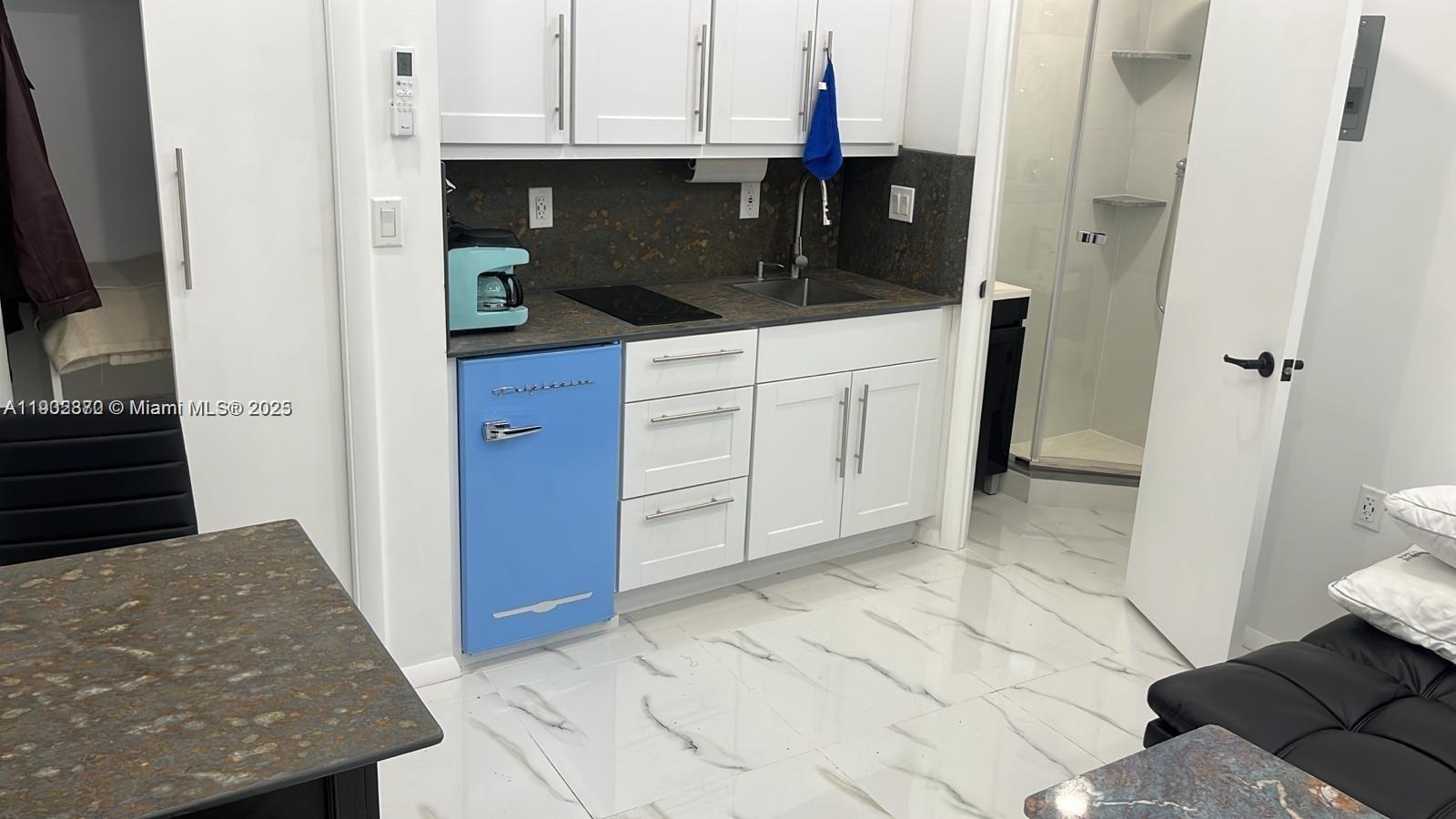 OCEANSIDE SEC ISLE OF NOR - Residential Lease