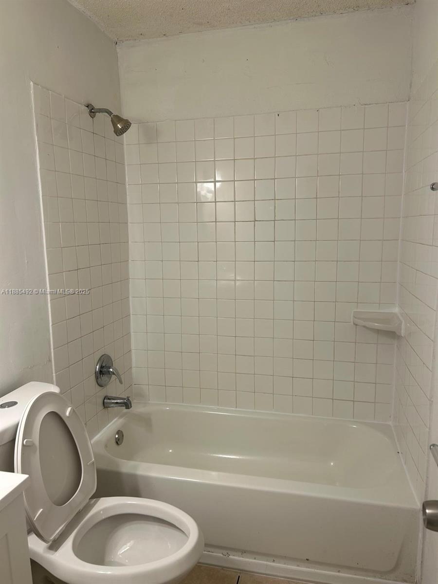 ROCK HILL SEC - Residential Lease