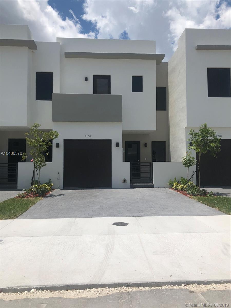 CENTURY PARC PLACE - Residential Lease