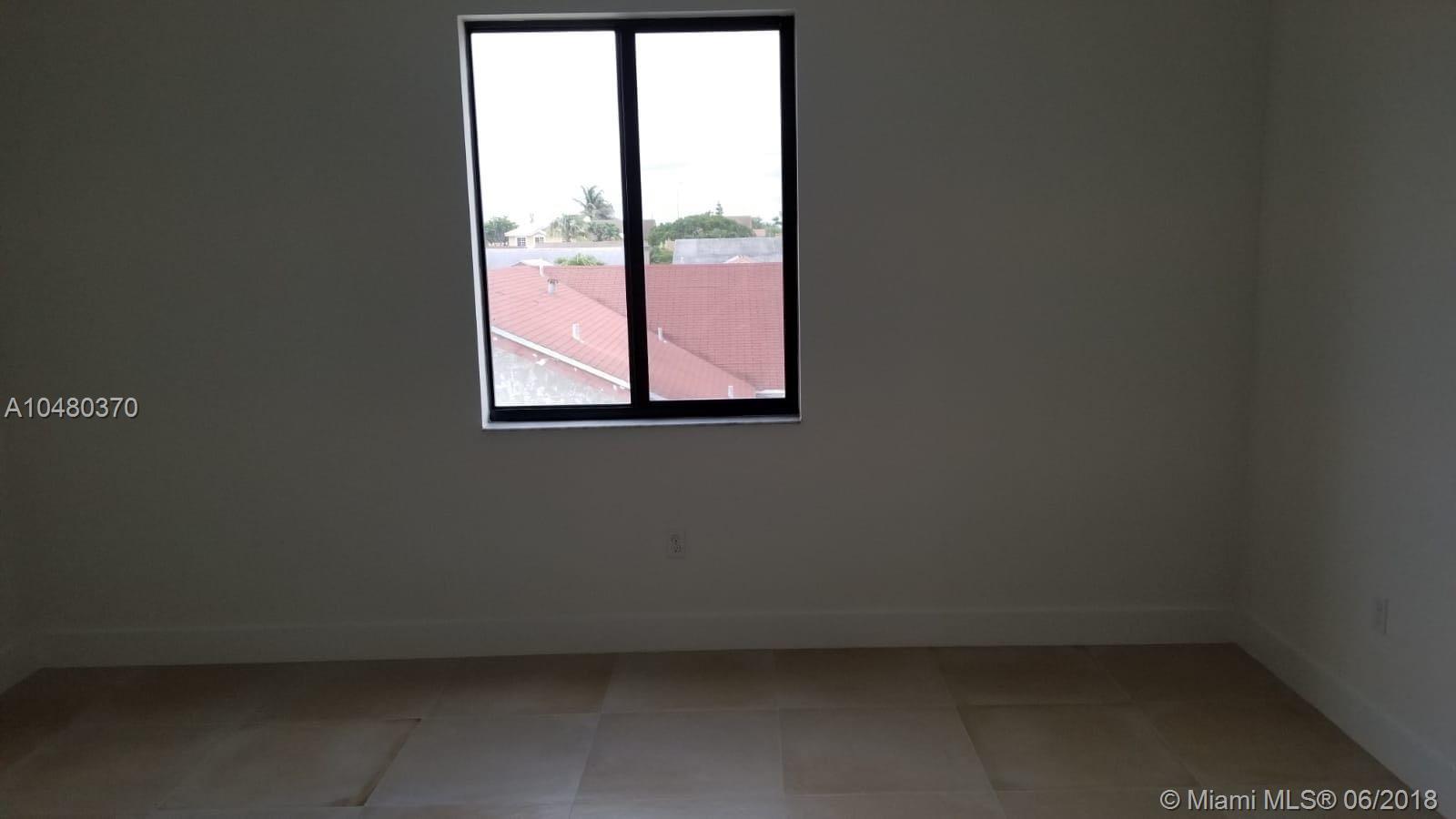 CENTURY PARC PLACE - Residential Lease