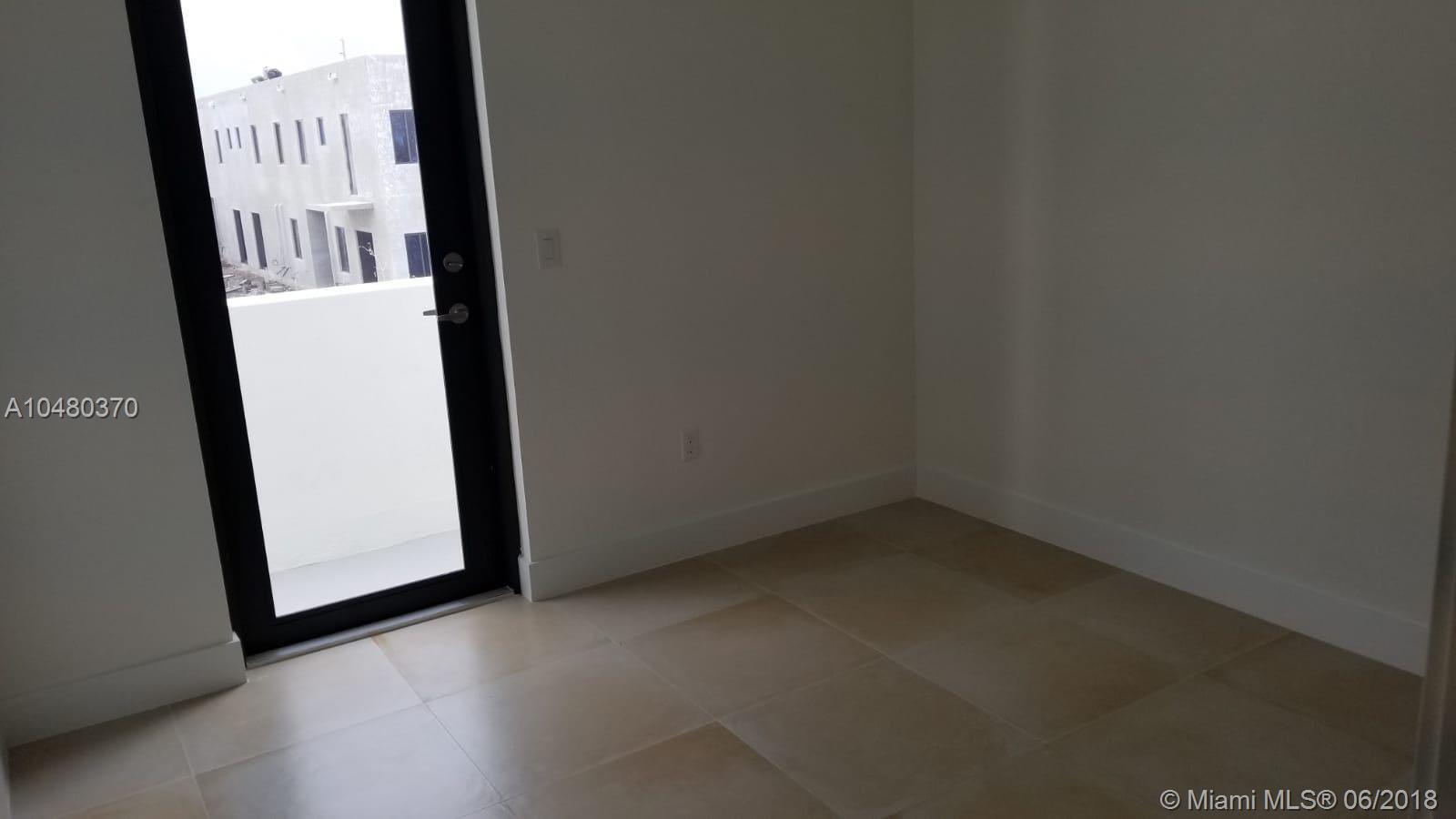 CENTURY PARC PLACE - Residential Lease