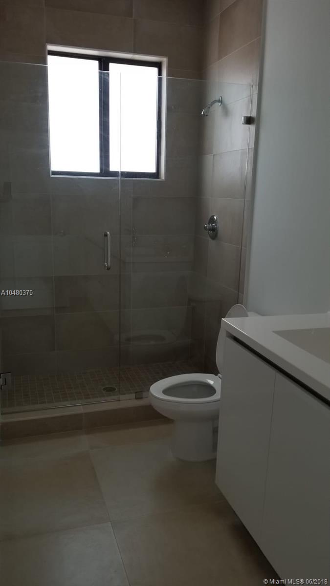 CENTURY PARC PLACE - Residential Lease