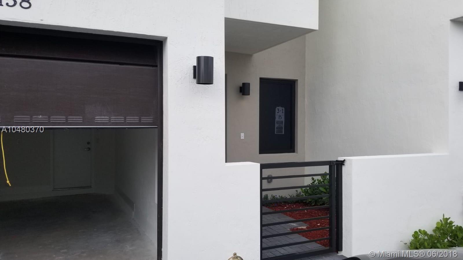 CENTURY PARC PLACE - Residential Lease