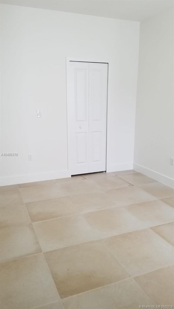 CENTURY PARC PLACE - Residential Lease