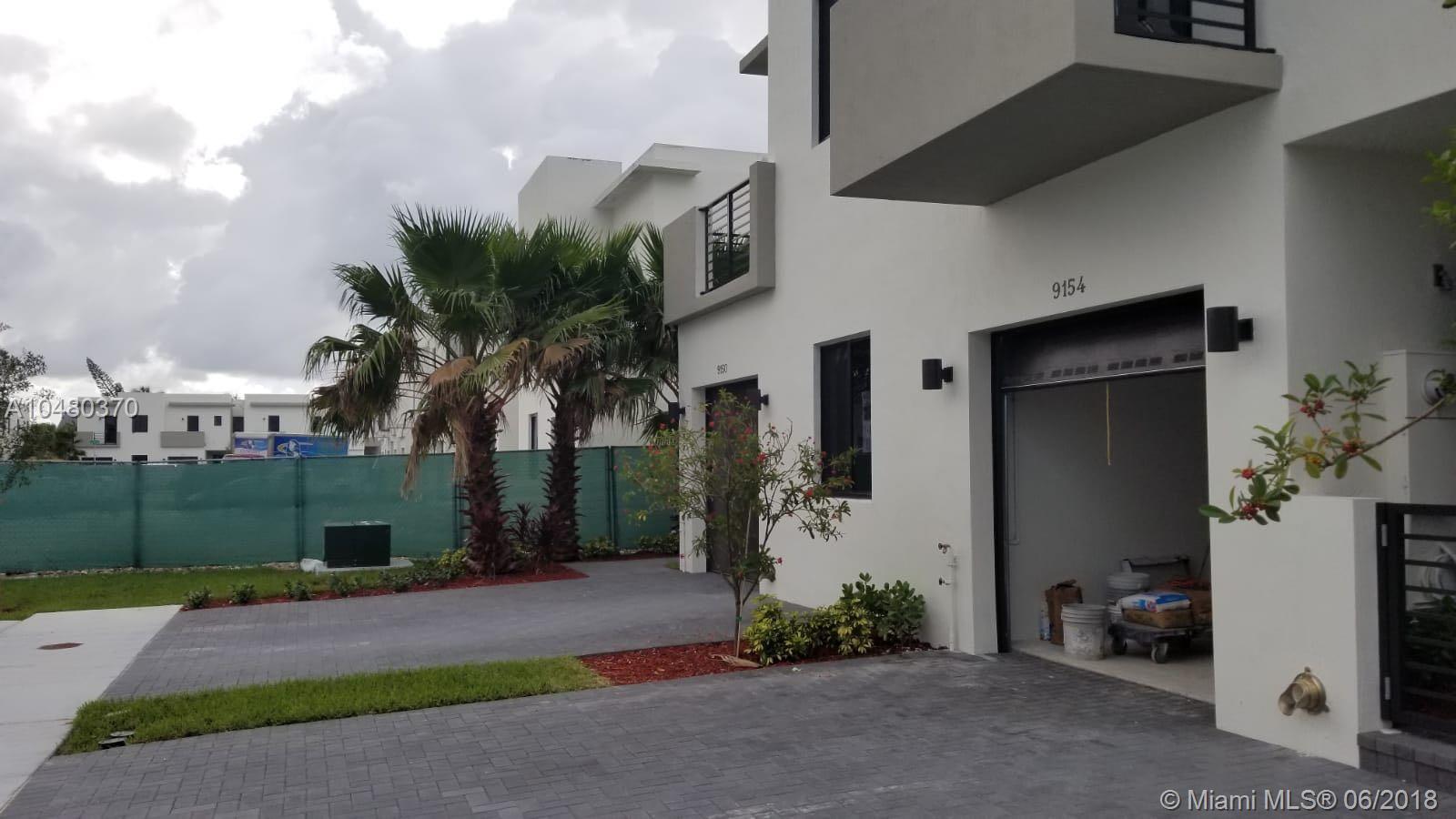 CENTURY PARC PLACE - Residential Lease
