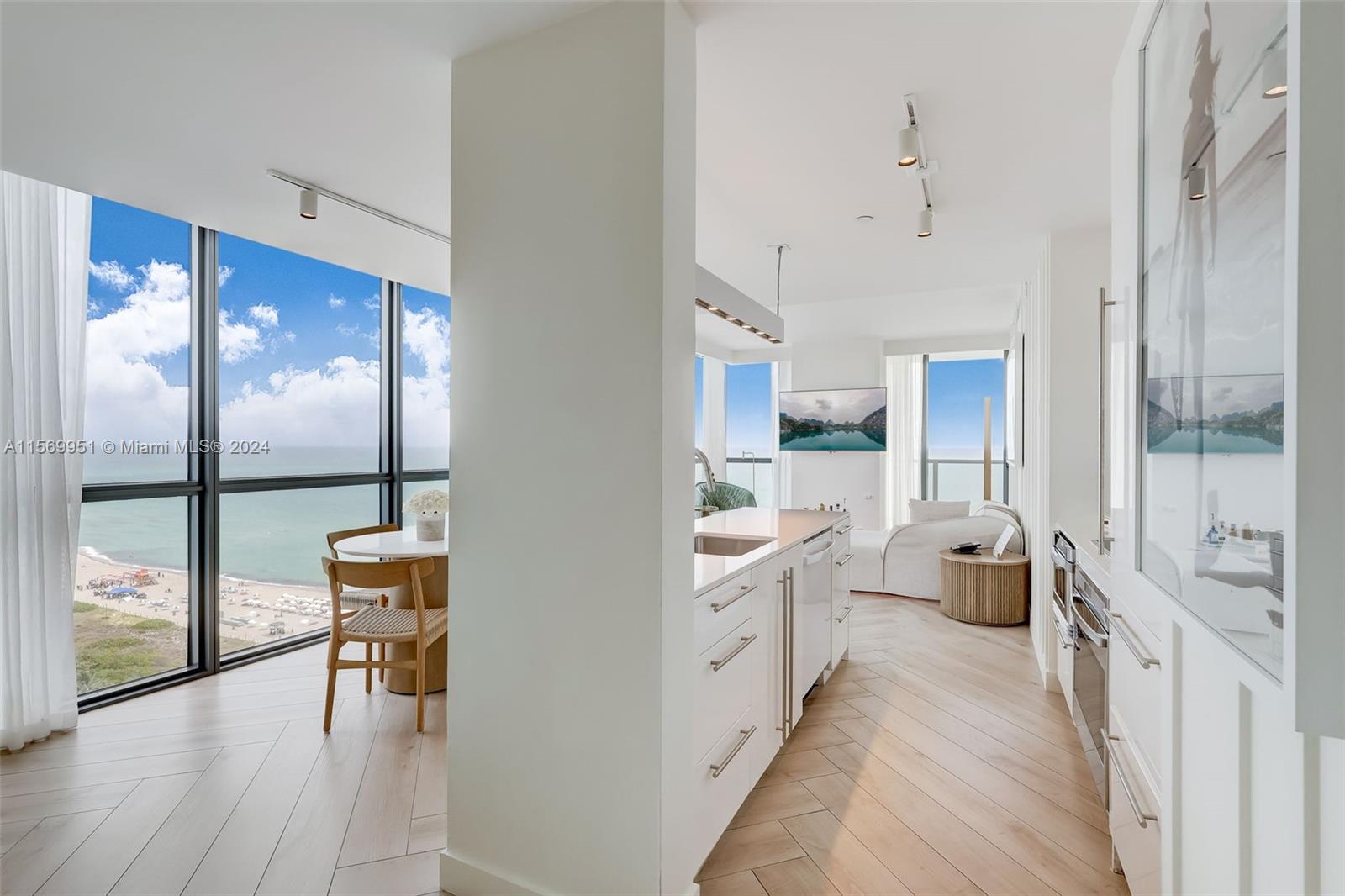 2201 COLLINS AVE CONDO - Residential