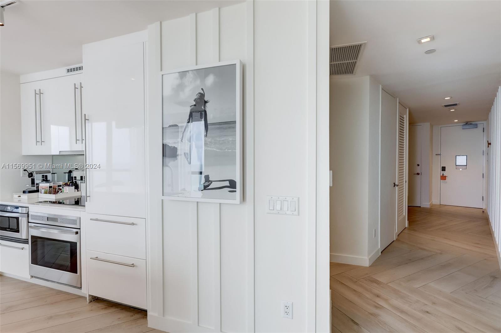 2201 COLLINS AVE CONDO - Residential