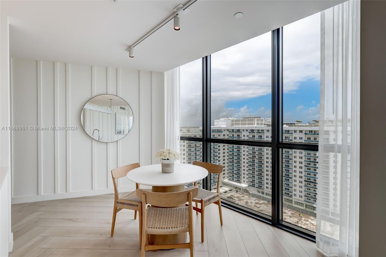 2201 COLLINS AVE CONDO - Residential