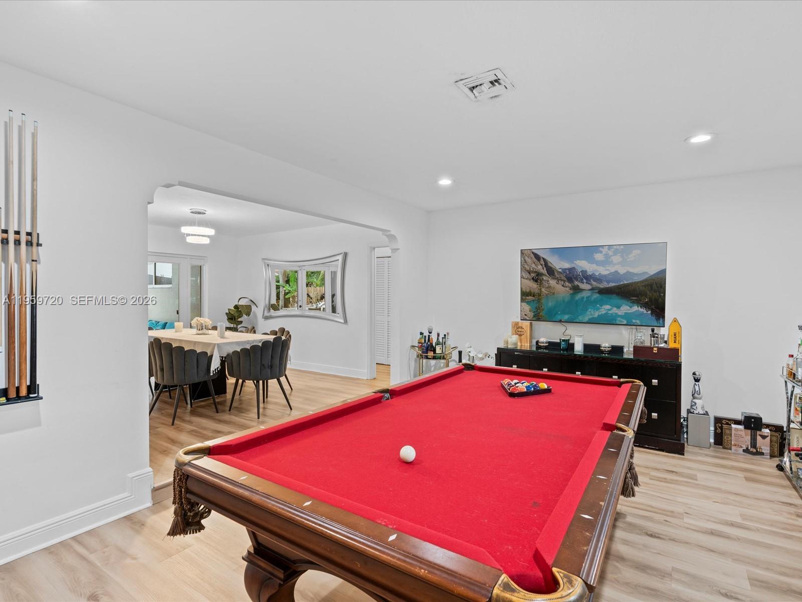 HOLLYWOOD HILLS 1965 - Residential