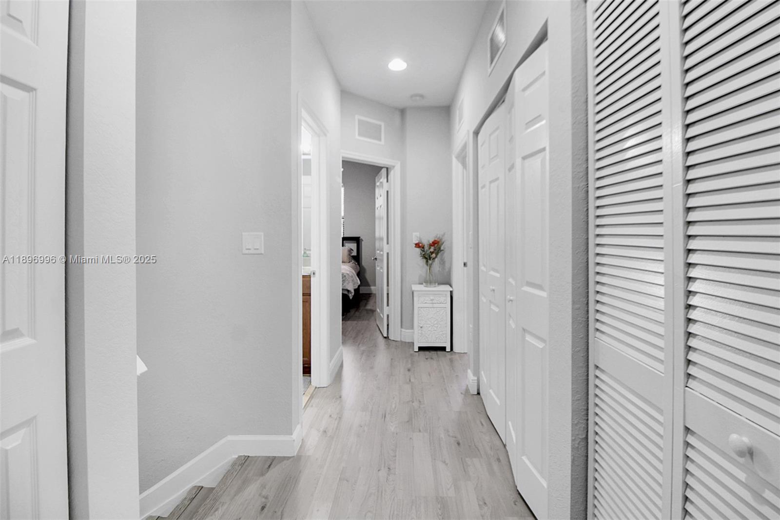 VENETIAN PARC WEST - Residential Lease