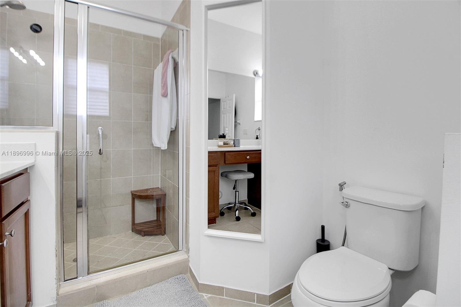 VENETIAN PARC WEST - Residential Lease