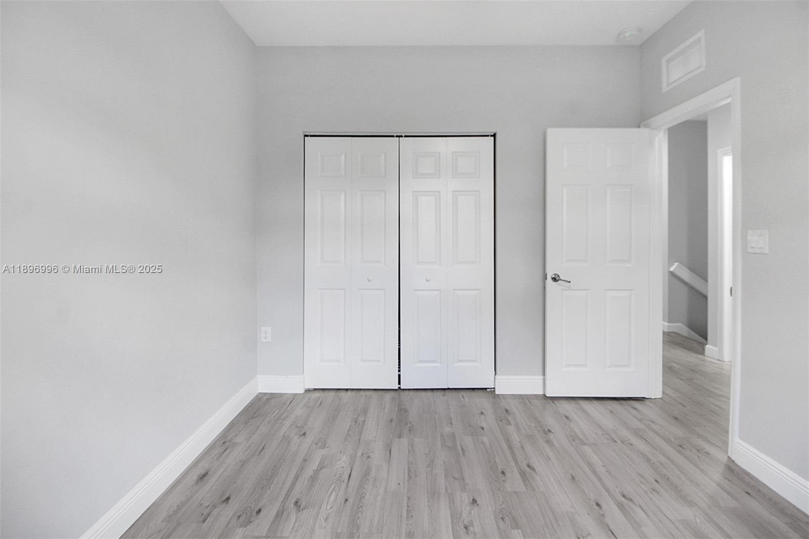 VENETIAN PARC WEST - Residential Lease