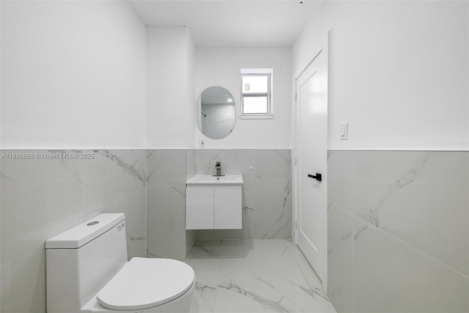 STEPHEN MANOR - Residential