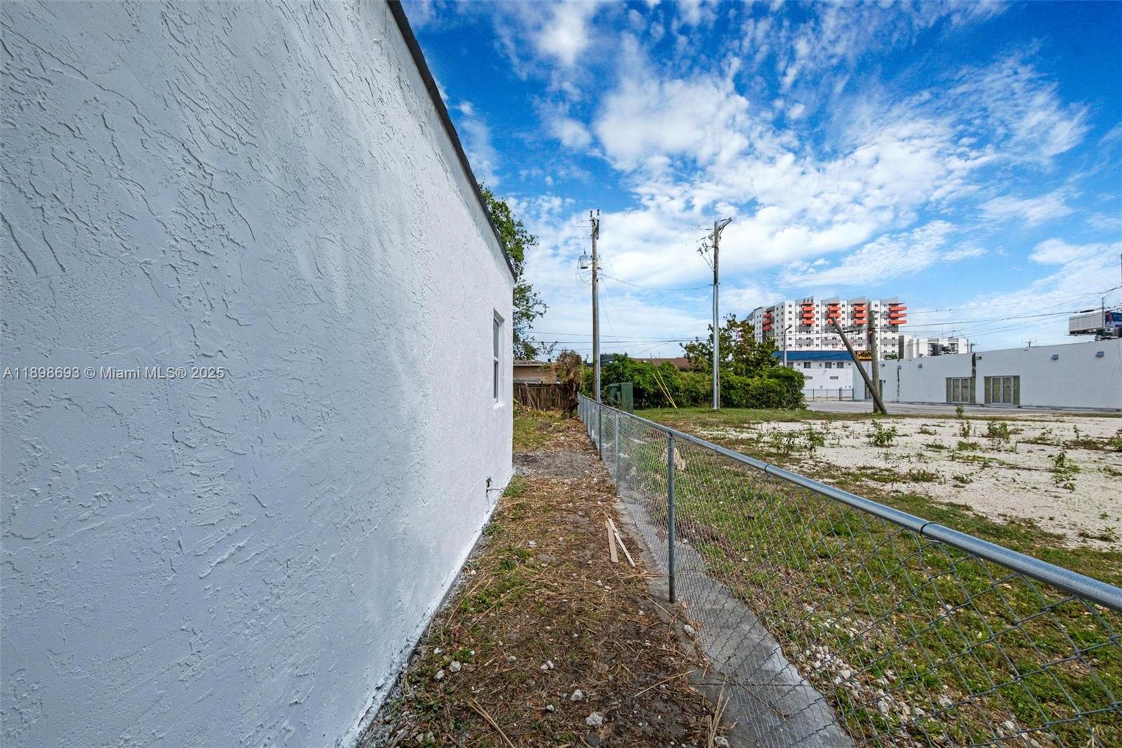 STEPHEN MANOR - Residential