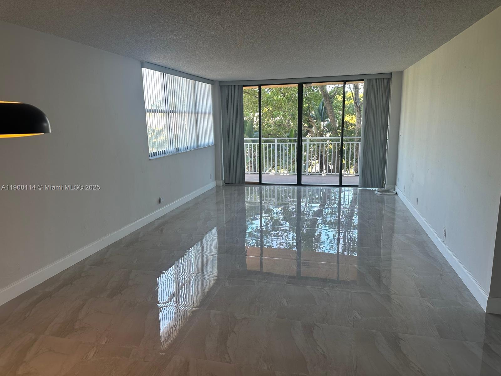 WATERSIDE TOWERS CONDO - Residential Lease