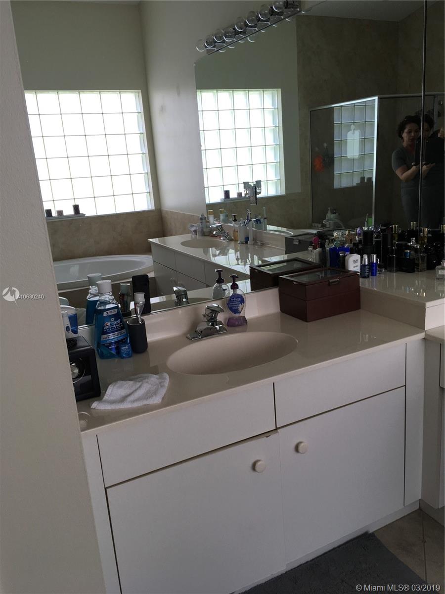 PEMBROKE SHORES PARCEL 2 - Residential Lease