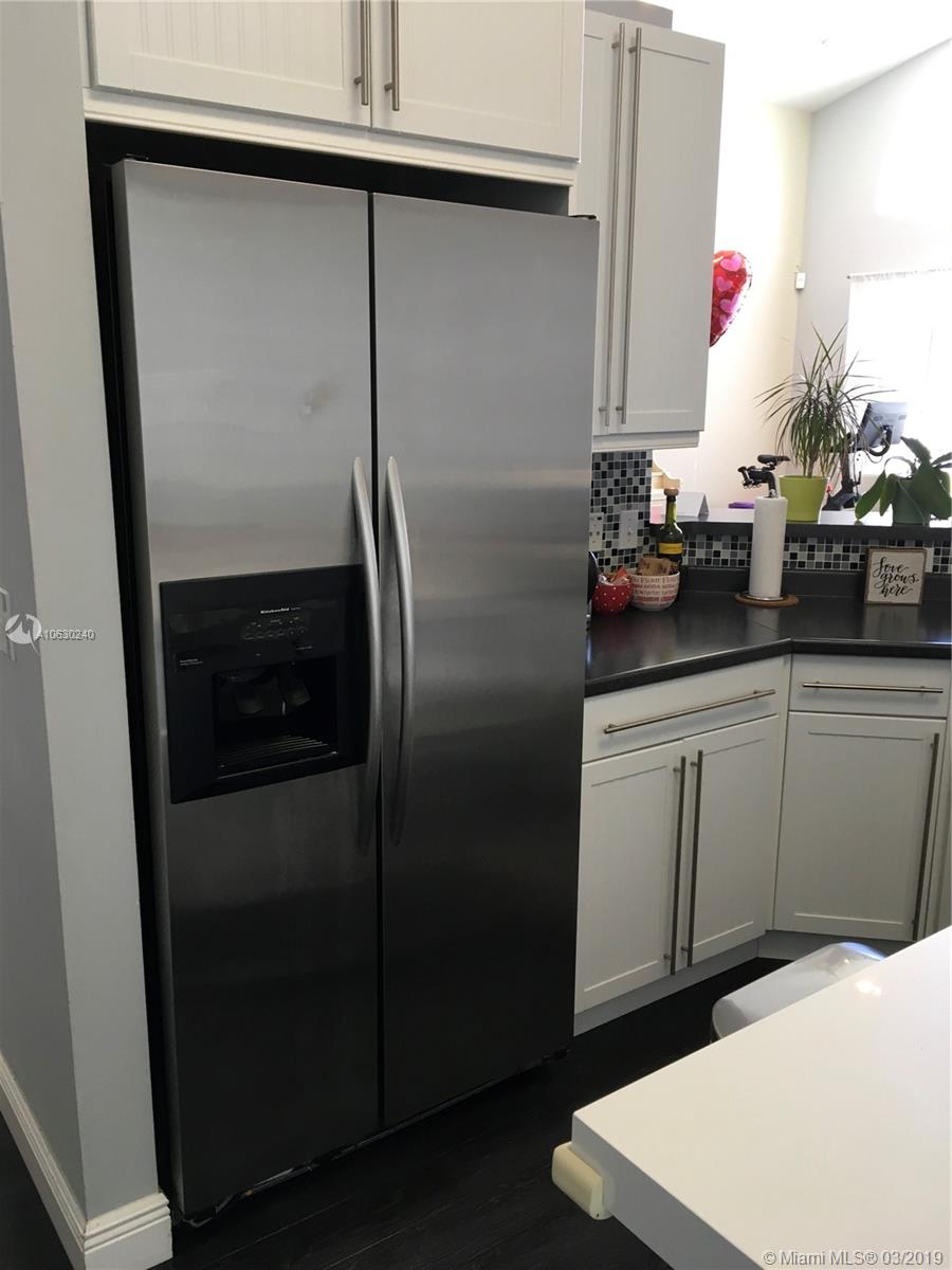 PEMBROKE SHORES PARCEL 2 - Residential Lease