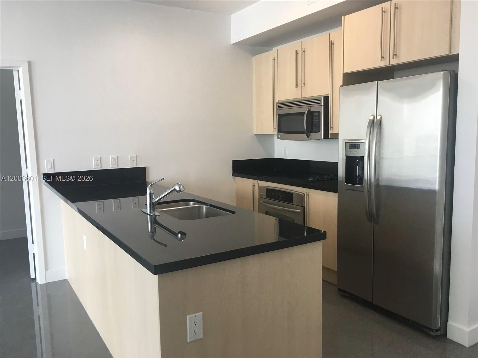 THE AXIS ON BRICKELL II C - Residential