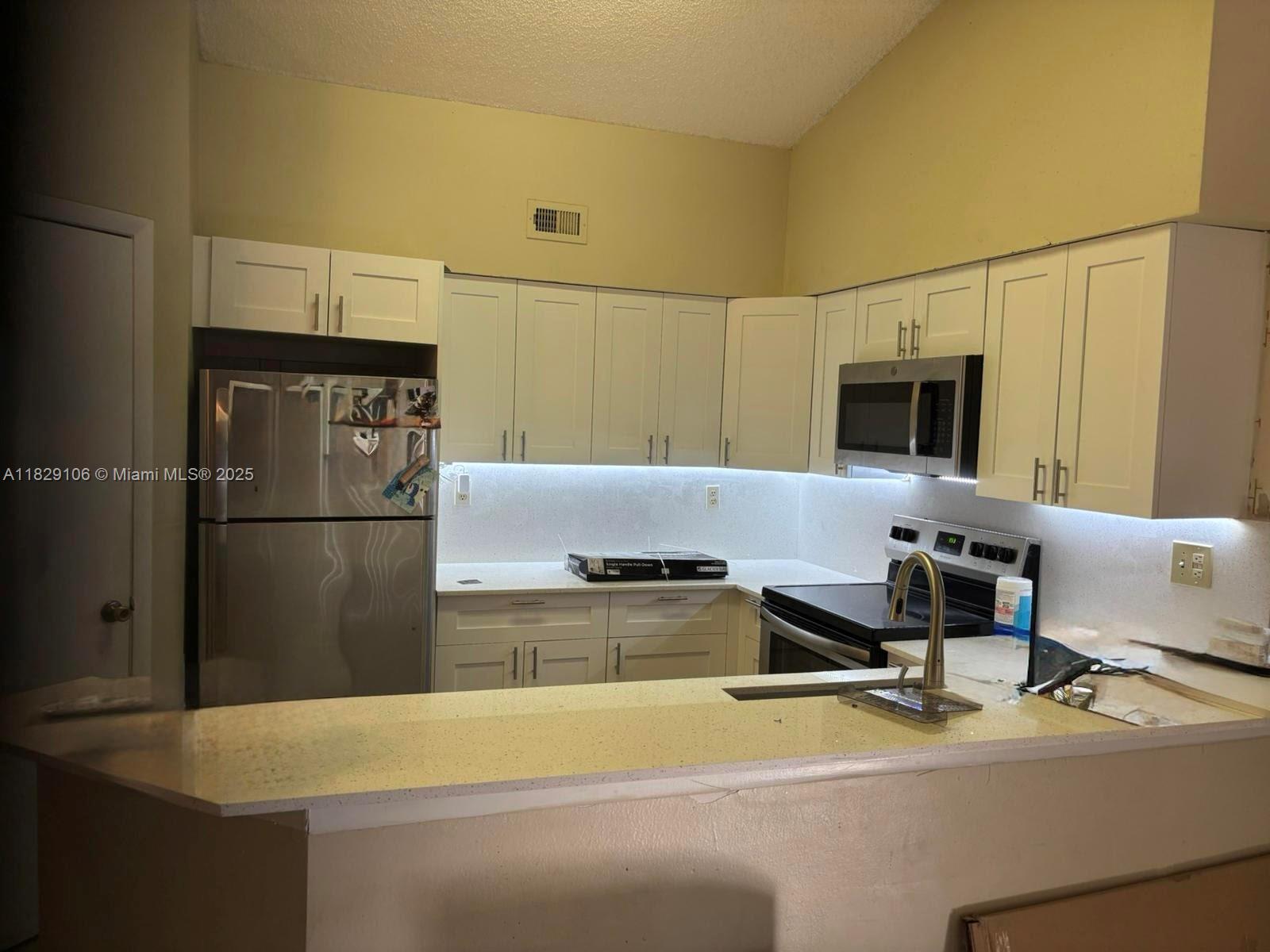 2445 SW 18th Ter 306