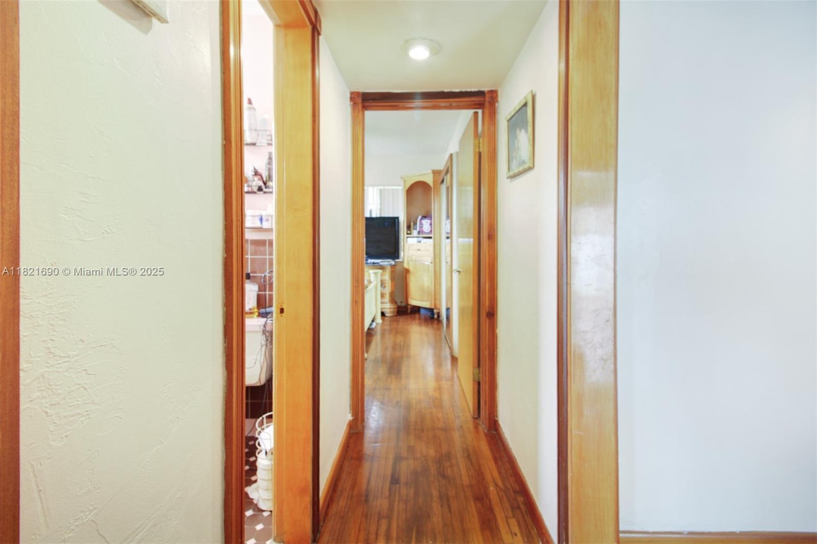 CALVERT MANORS - Residential