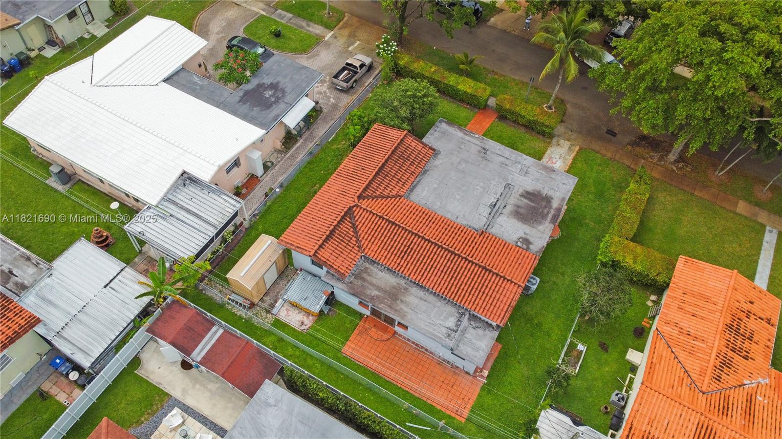 CALVERT MANORS - Residential