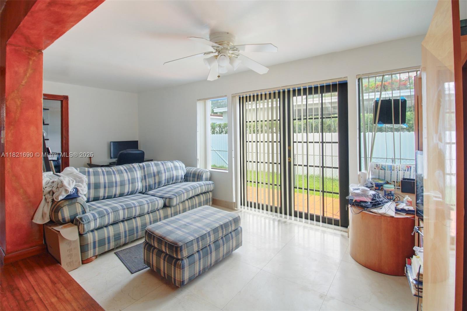 CALVERT MANORS - Residential