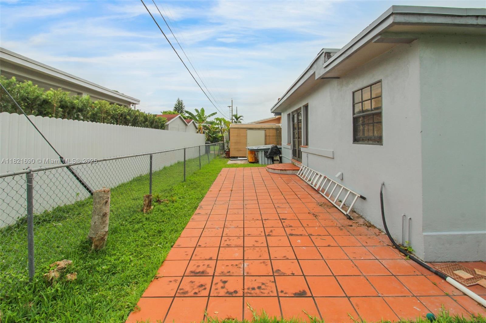 CALVERT MANORS - Residential