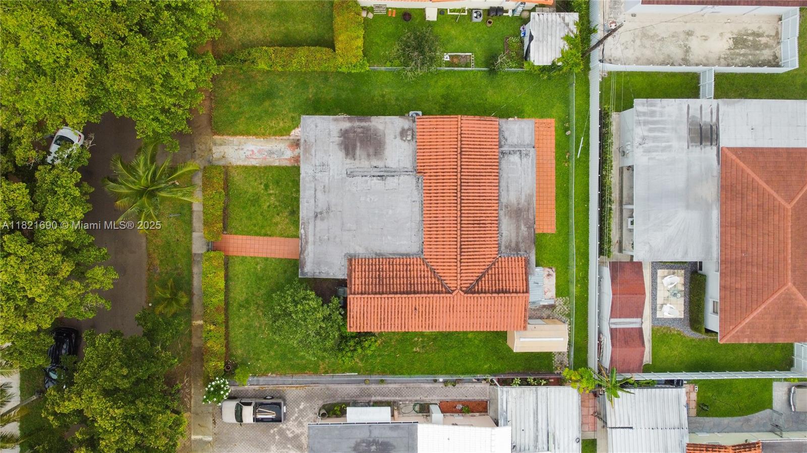 CALVERT MANORS - Residential
