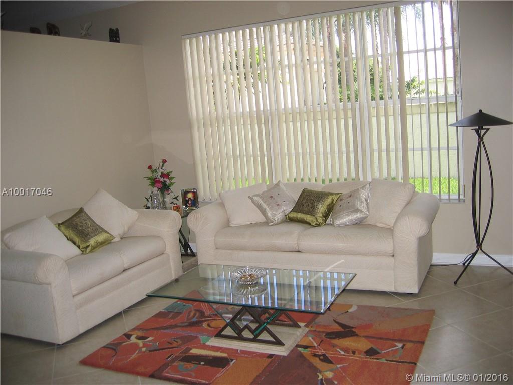 LENNOX ISLE - Residential Lease