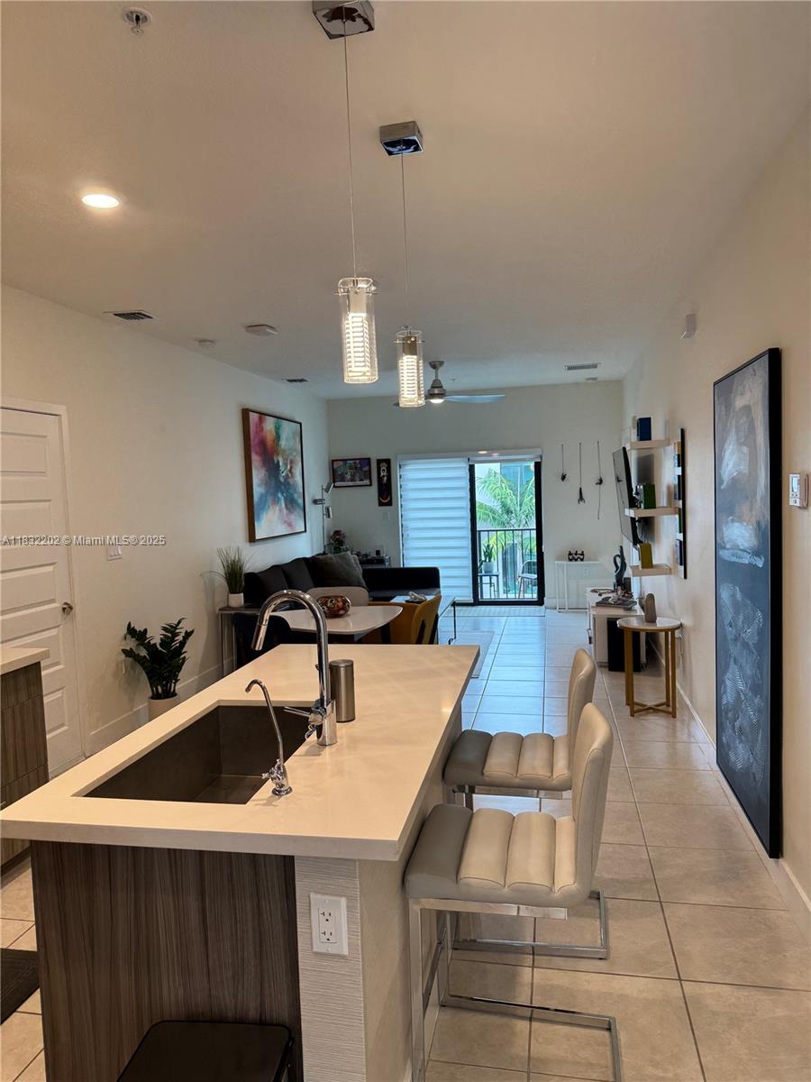 4670 NW 84th Ave 33
