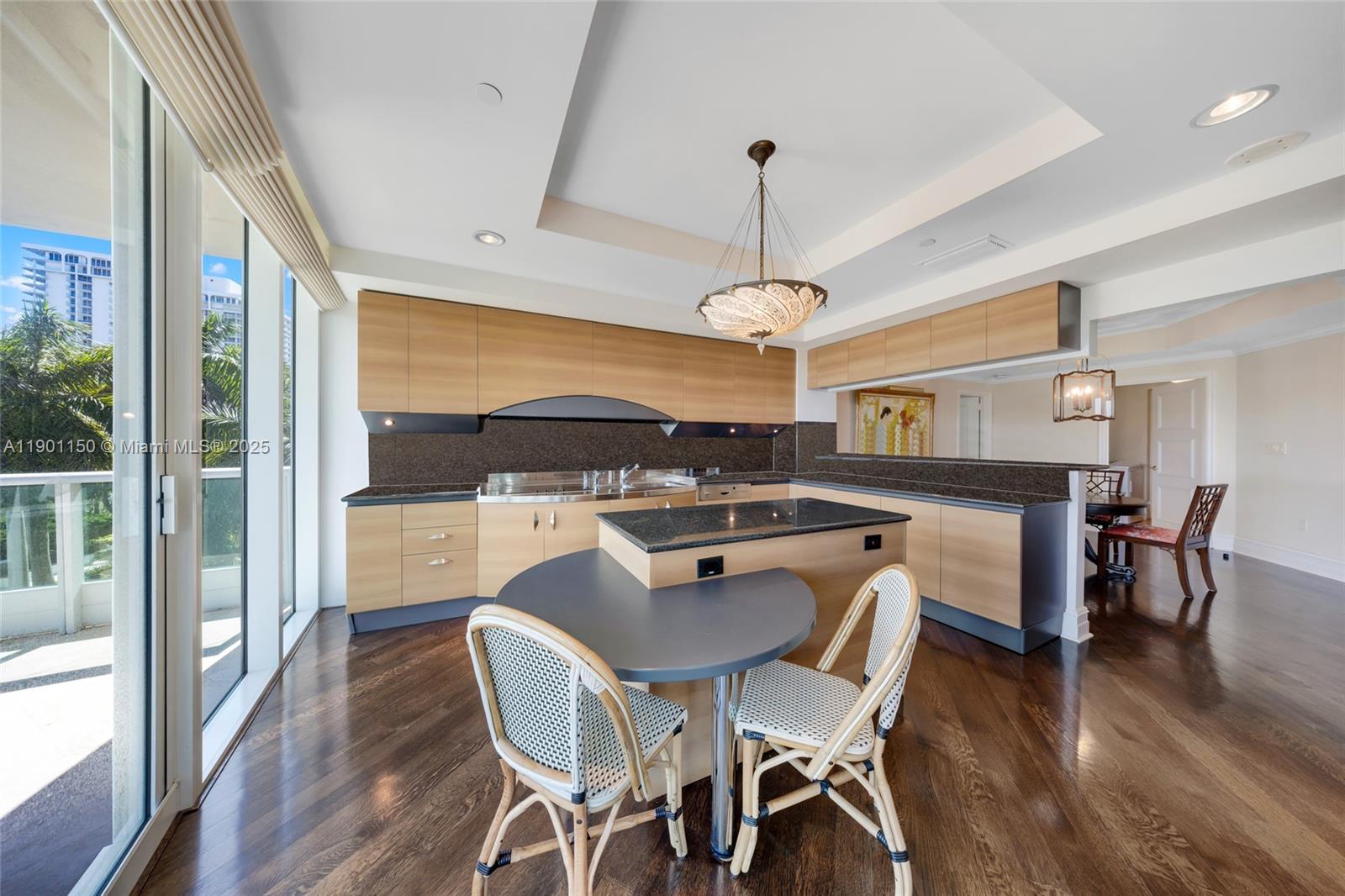 TOWERS OF PORTO VITA-SOUT - Residential