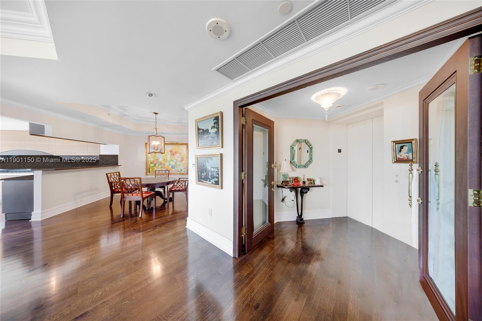 TOWERS OF PORTO VITA-SOUT - Residential