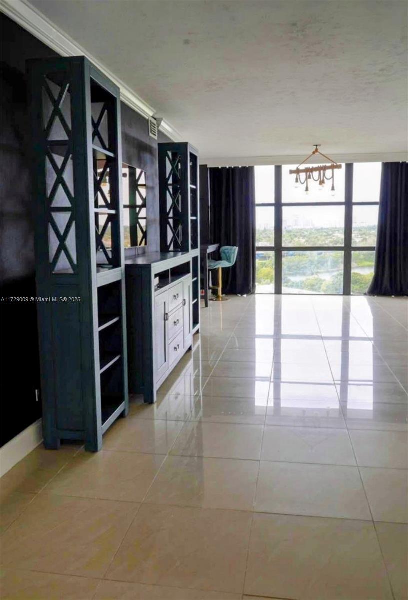 Property for Sale at 1000 Parkview Dr 1025, Hallandale Beach, Broward County, Florida - Bedrooms: 2 
Bathrooms: 2  - $265,000