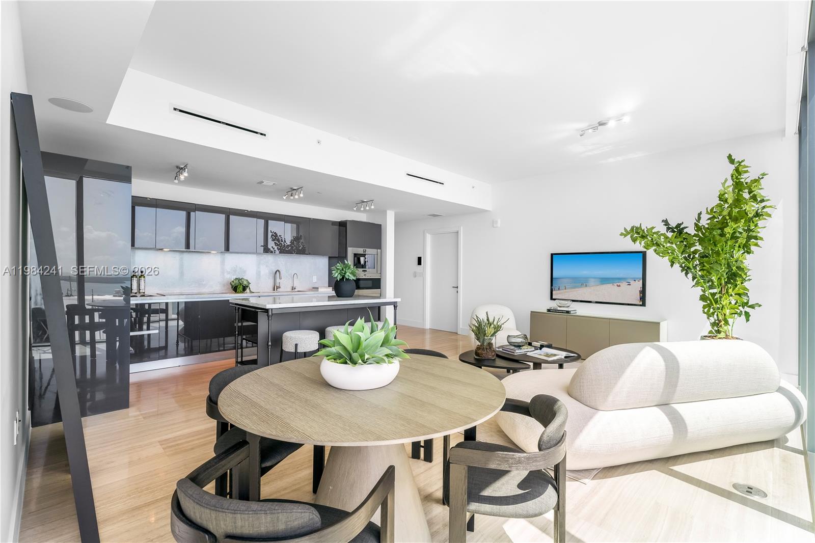 ECHO BRICKELL CONDO - Residential