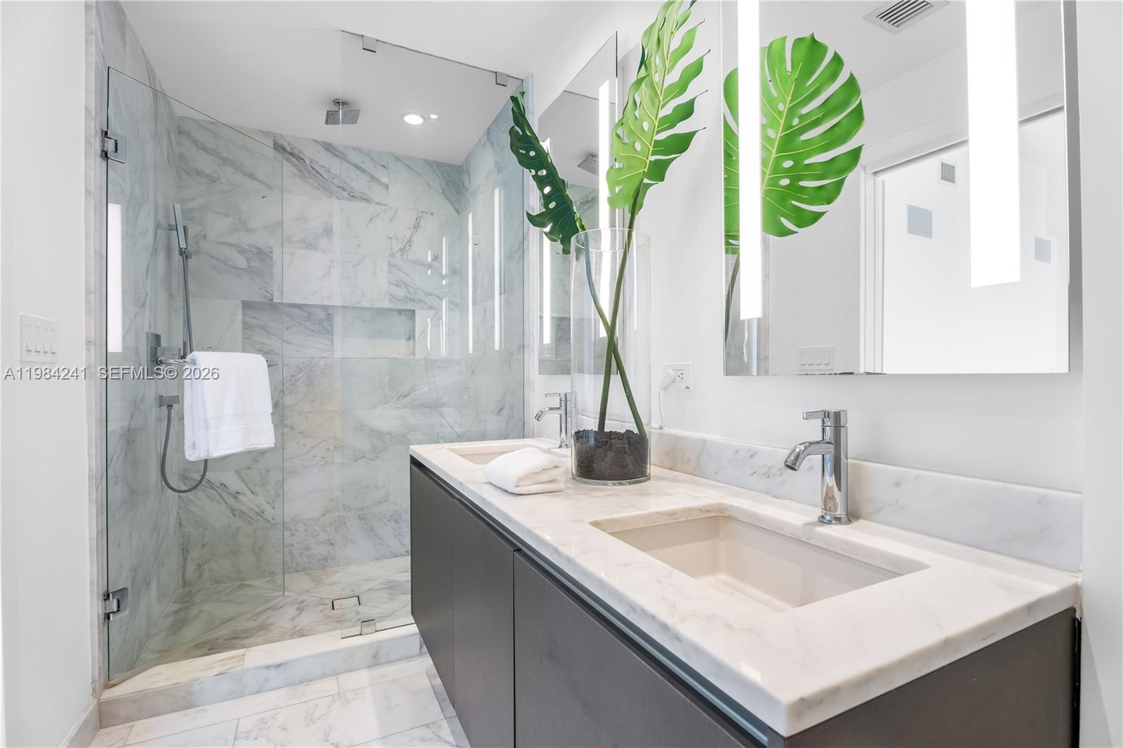 ECHO BRICKELL CONDO - Residential